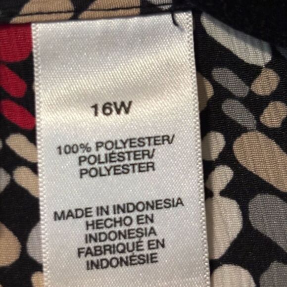 Alfred Dunner 16W black red beige pattern button front blouse long sleeve - Picture 9 of 10